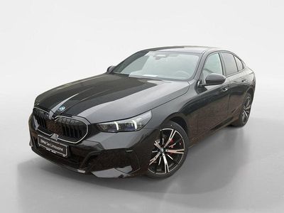 Neu BMW 530e M Sport 299 PS (219 kW) 2026 Schwarz Limousine