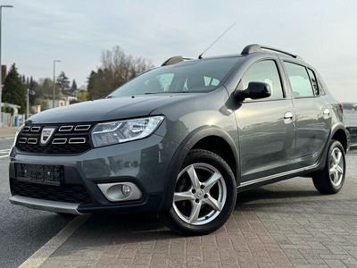 gebraucht Dacia Sandero II Stepway Celebration Navi Sitzheiz Top