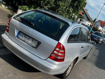 Mercedes C180