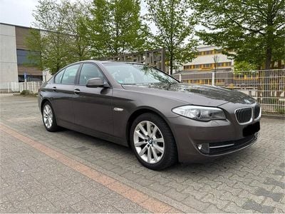 Usata BMW 520 184 CV (135 kW) 2012 Marrone Berlina