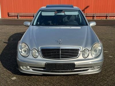 Mercedes E240