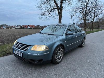 Usata VW Passat 275 CV (202 kW) 2001 Verde Berlina