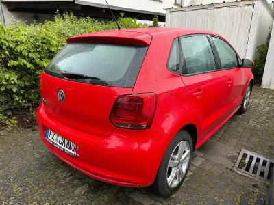Gebraucht VW Polo Trendline 60 PS (44 kW) 2009 Rot Kleinwagen