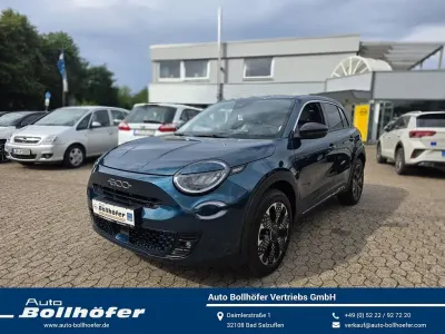 Gebraucht Fiat 600 La Prima 110 PS (80 kW) 2025 Grün SUV