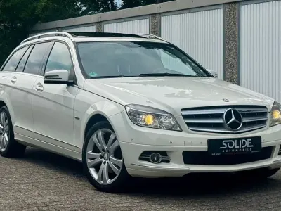 Gebraucht Mercedes C220 Avantgarde 170 PS (125 kW) 2010 Weiß Limousine