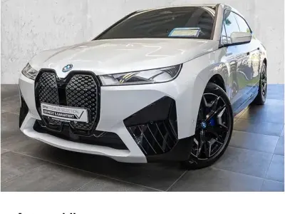 Gebraucht BMW iX Sport Line 239 kW (326 PS) 2024 Mineralweiss SUV
