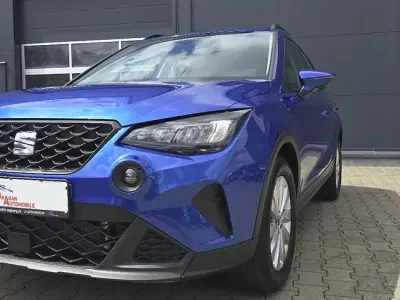 Gebraucht Seat Arona Style 116 PS (85 kW) 2025 Blau SUV