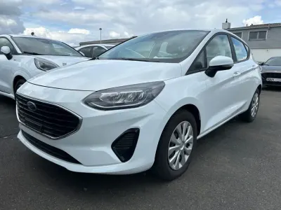 Używany Ford Fiesta Cool & Connect 101 KM (74 kW) 2023 Biały Hatchback