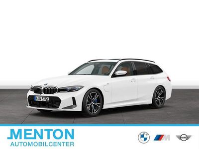 Gebraucht BMW 330e M Sport 292 PS (214 kW) 2025 Weiß Kombi
