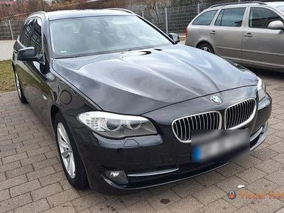 Gebraucht BMW 520 Sport Line 184 PS (135 kW) 2012 Schwarz Kombi