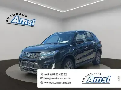 Gebraucht Suzuki Vitara Comfort 129 PS (94 kW) 2023 Cosmic black SUV