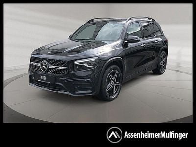 Schwarz metalliclack kosmosschwarz Gebraucht 2025 Mercedes GLB200 SUV | 49.980 €