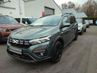 Grün Gebraucht 2024 Dacia Jogger Extreme Van / Kleinbus | 23.490 € (Fairer Preis)