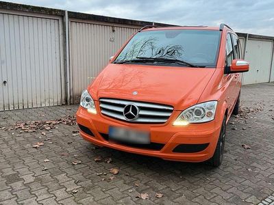 Usata Mercedes Viano 224 CV (164 kW) 2011 Arancione Monovolume