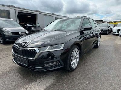 gebraucht Skoda Octavia Combi 2.0 TDI DSG First Edition