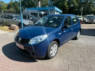 Gebraucht Dacia Sandero 75 PS (55 kW) 2009 Blau Kleinwagen