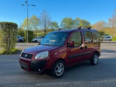 Usata Fiat Doblò 84 CV (61 kW) 2007 Rosso Monovolume