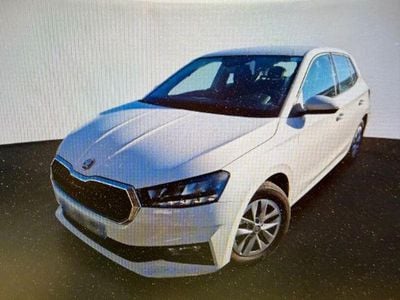 Gebraucht Skoda Fabia Ambition 95 PS (69 kW) 2022 Weiß Limousine