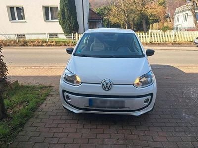Gebraucht VW up! 75 PS (55 kW) 2015 Weiß Kleinwagen