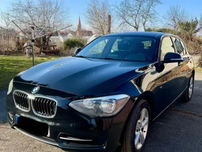 Gebraucht BMW 116 Sport Line 136 PS (100 kW) 2012 Schwarz Kleinwagen