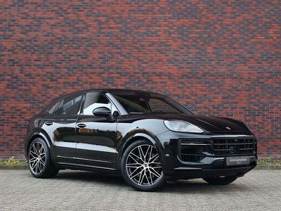 Schwarz Gebraucht 2024 Porsche Cayenne Coupe Sport Coupé | 114.950 € (Etwas zu teuer)