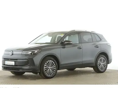 Gebraucht VW Tiguan Goal 150 PS (110 kW) 2025 Delfingrau metallic SUV