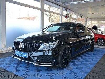Gebraucht Mercedes C300 AMG line 245 PS (180 kW) 2016 Schwarz/baltic black Coupé
