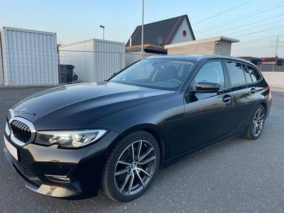 Gebraucht BMW 320 Sport Line 190 PS (139 kW) 2019 Schwarz Limousine
