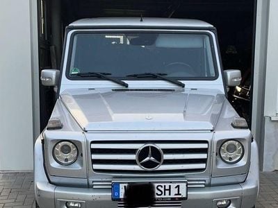Mercedes G320