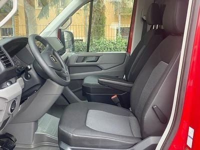 Gebraucht VW Crafter 177 PS (130 kW) 2022 Rot Van
