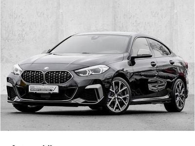 BMW M235