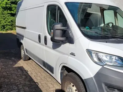 Gebraucht Fiat 130 131 PS (96 kW) 2016 Weiß Van / Kleinbus