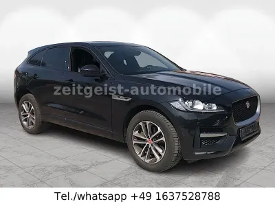 Begagnad Jaguar F-Pace R-Sport 300 HK (220 kW) 2018 Svart SUV