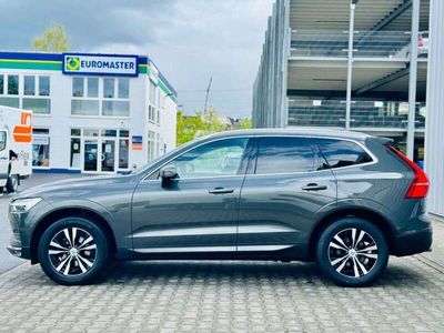 gebraucht Volvo XC60 Momentum Pro Leder Pano 360-Kam