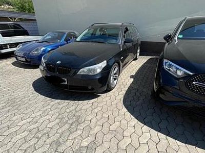 BMW 525