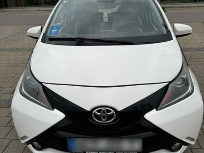 gebraucht Toyota Aygo (X) 1,0-l-VVT-i x x