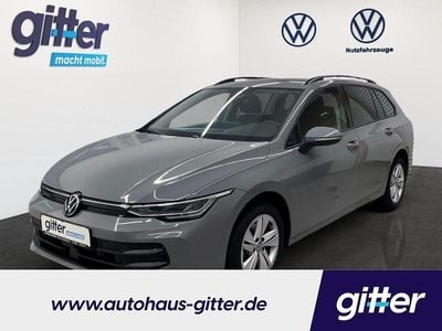Mondsteingrau Gebraucht 2024 VW Golf VIII Life Kombi | 22.949 € (Guter Preis)