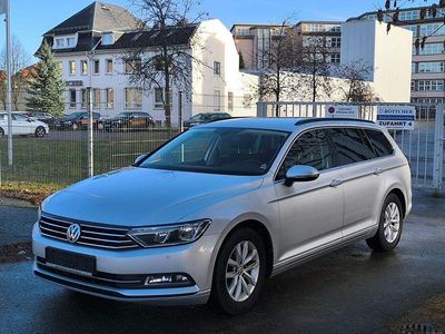 Gebraucht VW Passat Comfortline 150 PS (110 kW) 2015 Silber Kombi