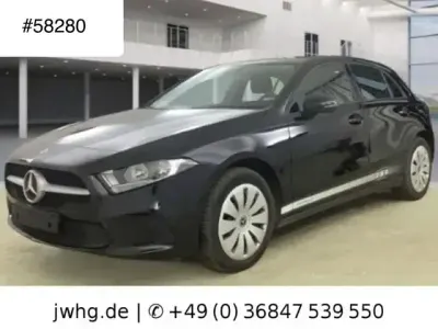 Gebraucht Mercedes A250 218 PS (160 kW) 2022 Nachtschwarz Limousine