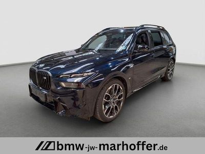 Grau Gebraucht 2025 BMW X7 M Sport SUV | 101.900 € (Fairer Preis)