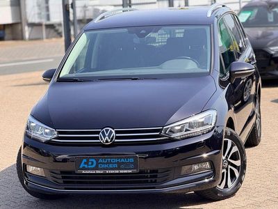 Używany VW Touran Active 150 KM (110 kW) 2021 Czarny Minivan