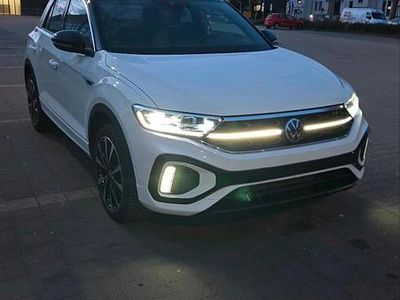 Gebraucht VW T-Roc R-line 110 PS (80 kW) 2023 Weiß SUV