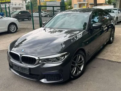 Gebraucht BMW 520 M Sport 190 PS (139 kW) 2018 Sophistograu Limousine