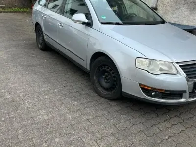 Gebraucht VW Passat 140 PS (102 kW) 2007 Silber Kombi