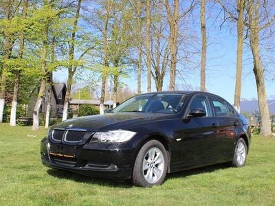 Second-hand BMW 318 Advantage 129 CP (94 kW) 2007 Negru Berlinǎ