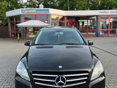 Mercedes R350