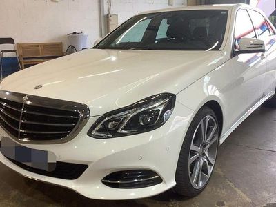 Mercedes E400