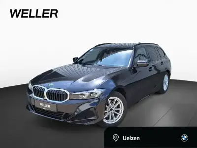 Gebraucht BMW 320 Comfort Edition 184 PS (135 kW) 2023 Black sapphire (schwarz) Kombi