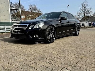 Gebraucht Mercedes E350 Avantgarde 272 PS (200 kW) 2009 Schwarz Limousine