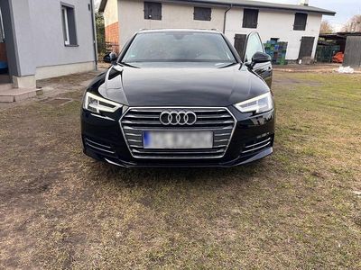 Gebraucht Audi A4 Sport 150 PS (110 kW) 2017 Schwarz Kombi